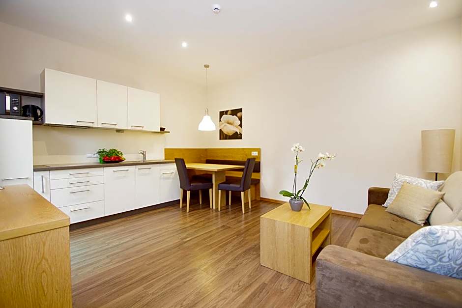 Apartment Hotel Christine