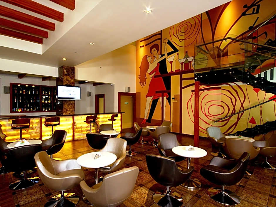 Diana Heights Luxury Hotel