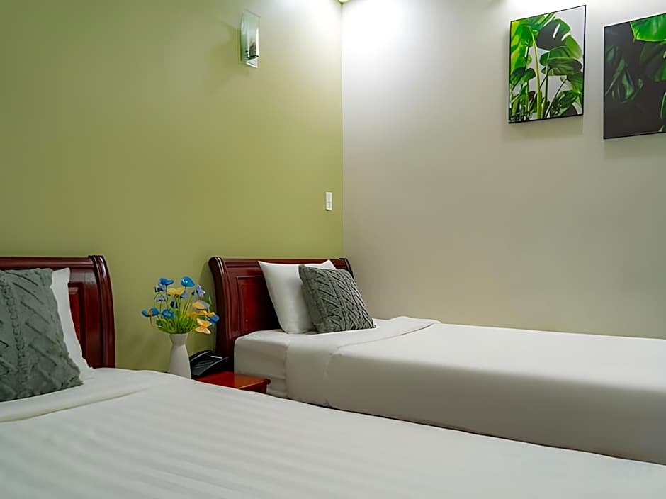 Cactusland Hotel Tan Binh