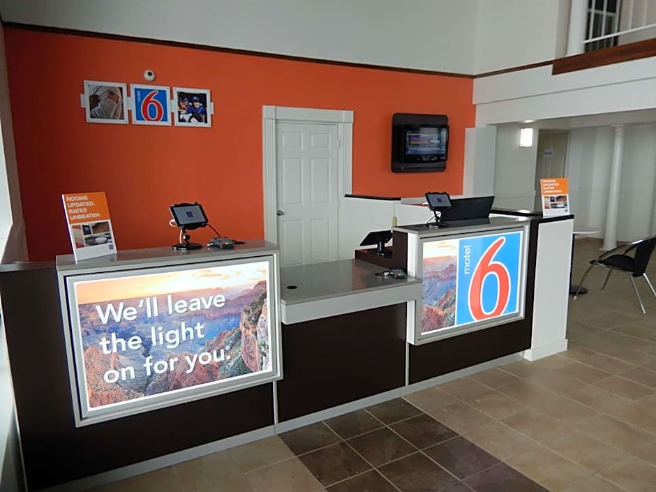 Motel 6-Portland, TX