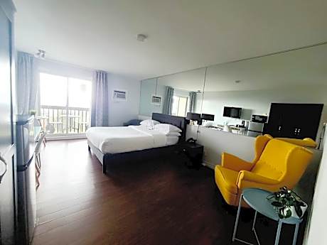 Queen Room with Sea View