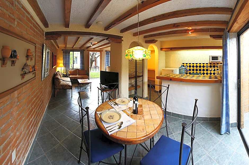 Hotel Villas Casa Morada