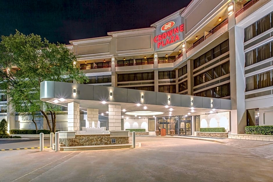 Crowne Plaza Hotel Executive Center Baton Rouge, an IHG Hotel