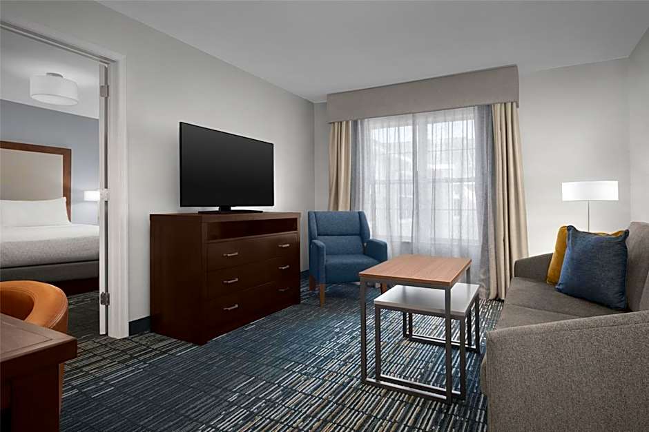 Homewood Suites By Hilton Newark-Cranford