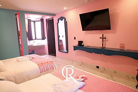 Deluxe Queen Room with Two Queen Beds