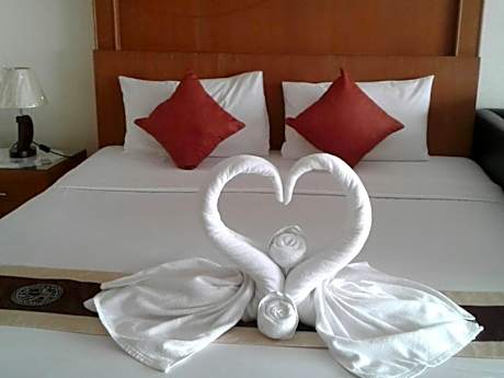 Deluxe Double or Twin Room with Sea View