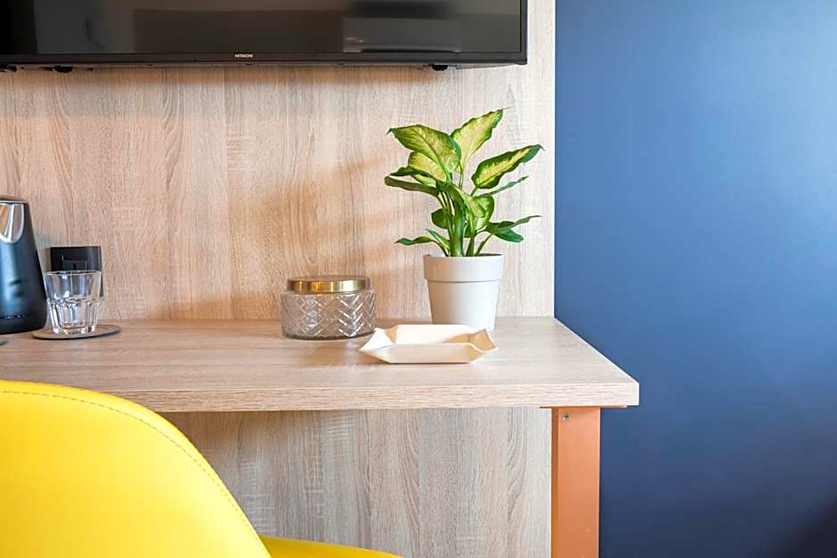 Antoniel Suites