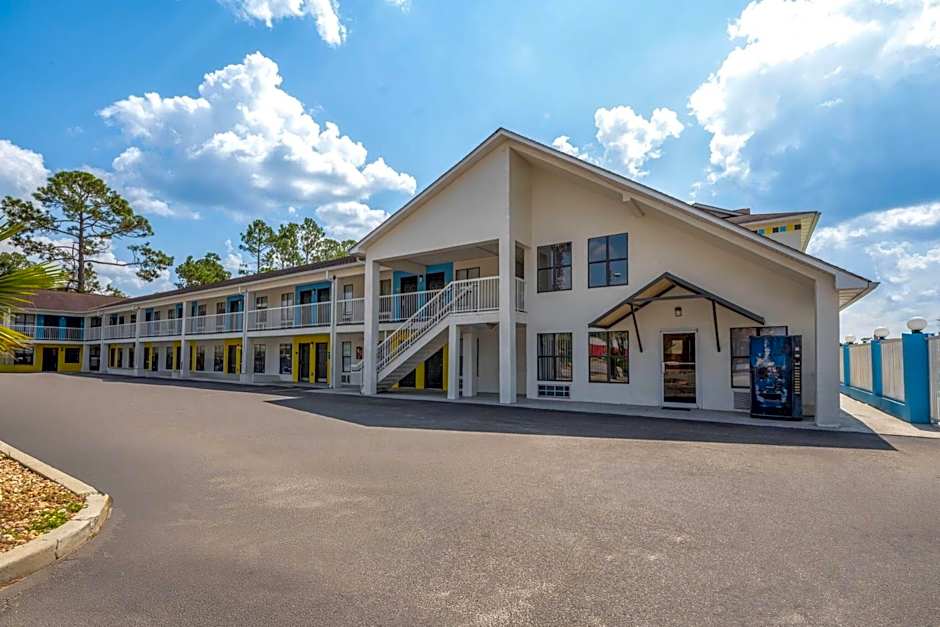 Days Inn by Wyndham Alma