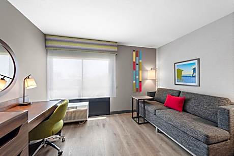 King Room with Sofa Bed