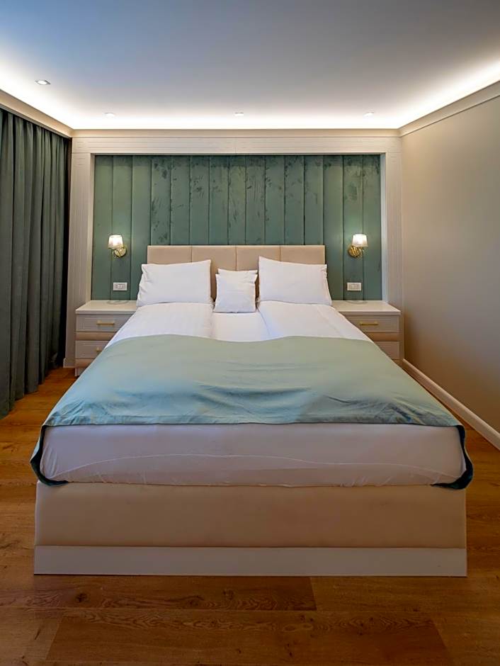 Pensiunea Sarmis Cristal