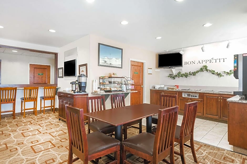 Hawthorn Suites By Wyndham Akron/Seville
