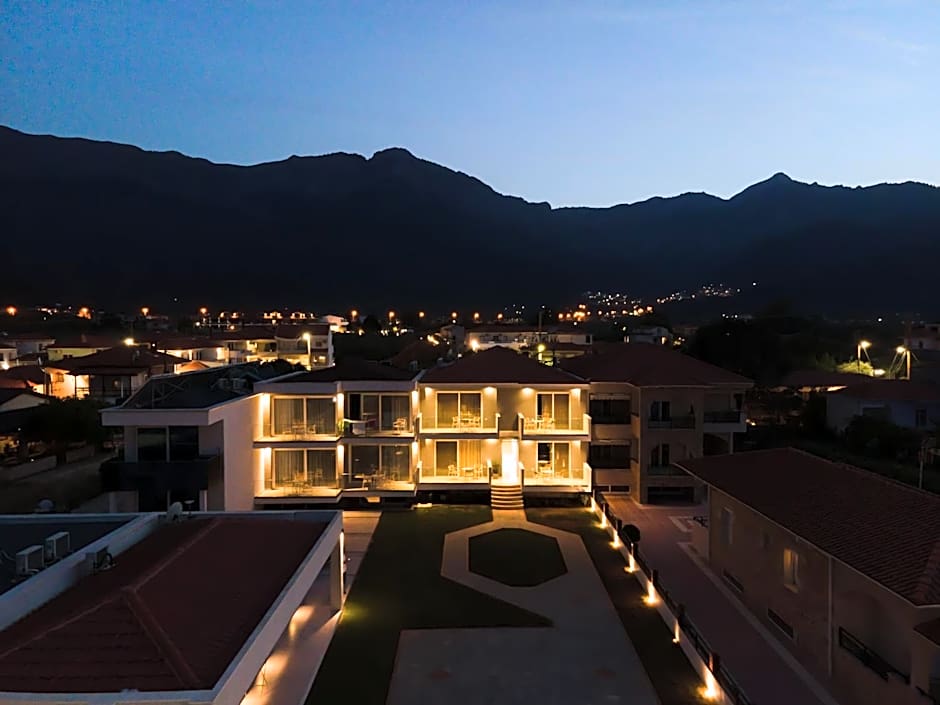 Sunrise SeaSide Suites