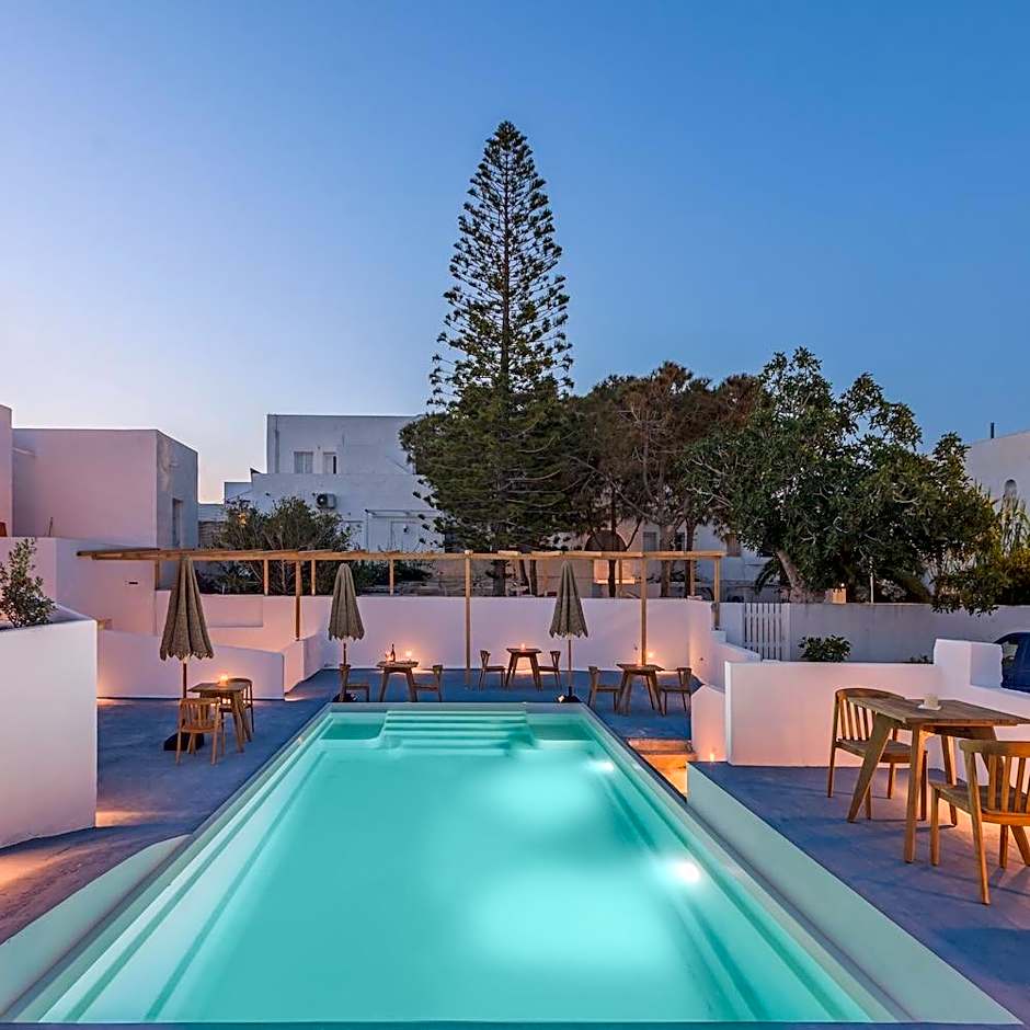 VOCA HOTEL & SUITES