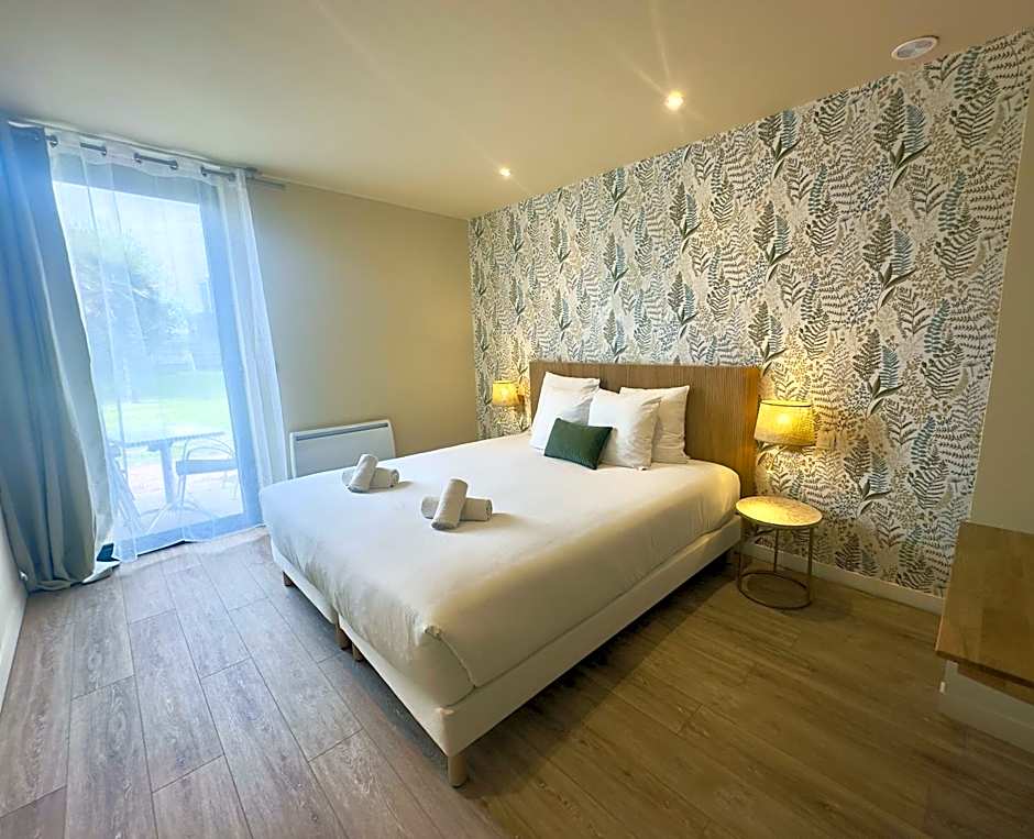 Gold Beach Hotel & RESIDENCE