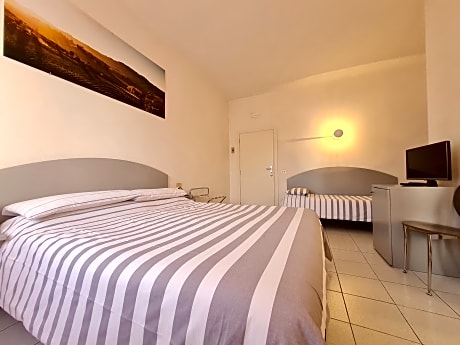 Comfort Triple Room - Annex