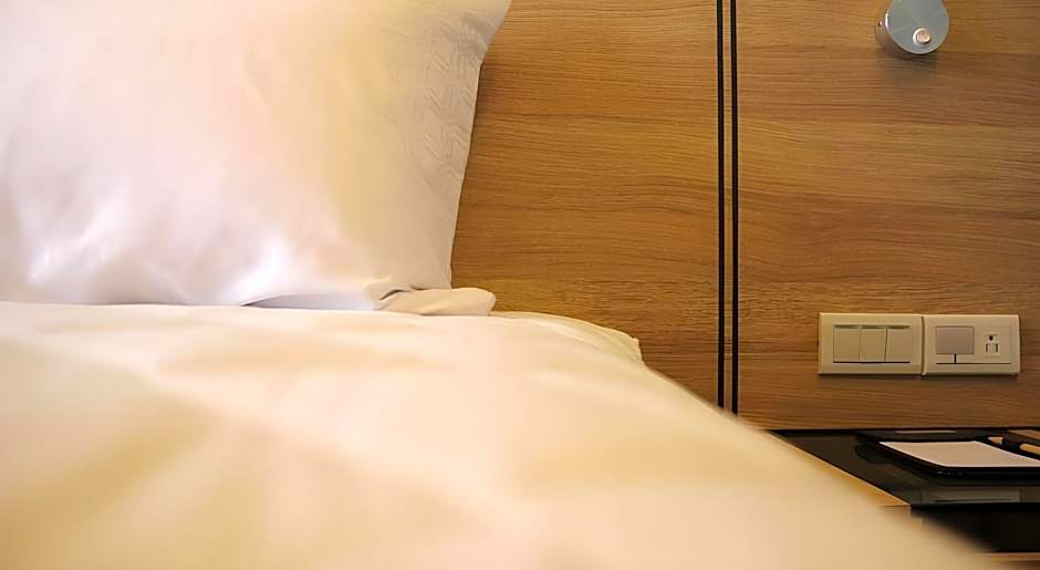 Capital Hotel Songshan