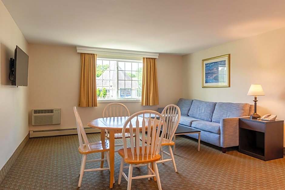 Ogunquit Hotel and Suites
