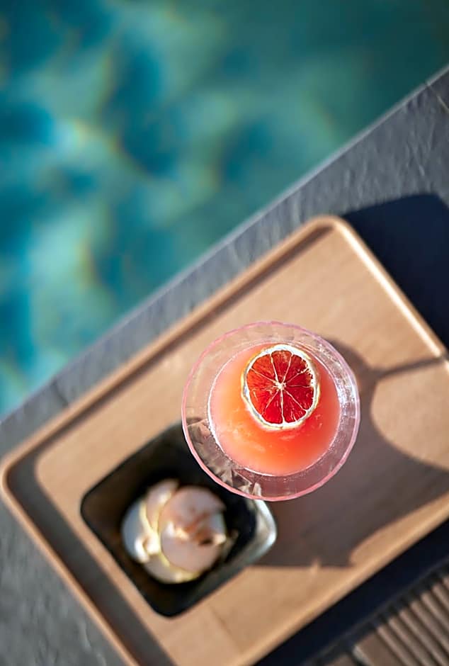 Danae Suites Santorini