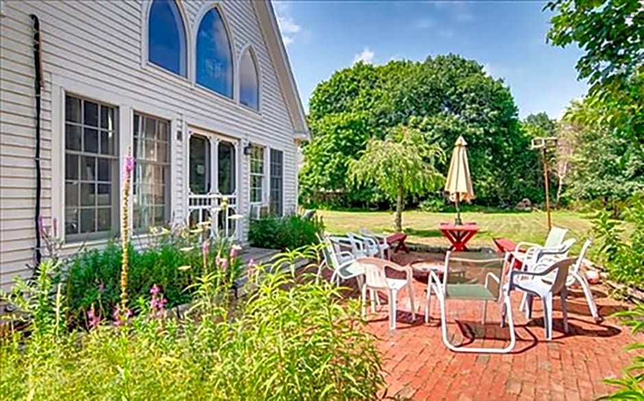 West Tisbury Inn