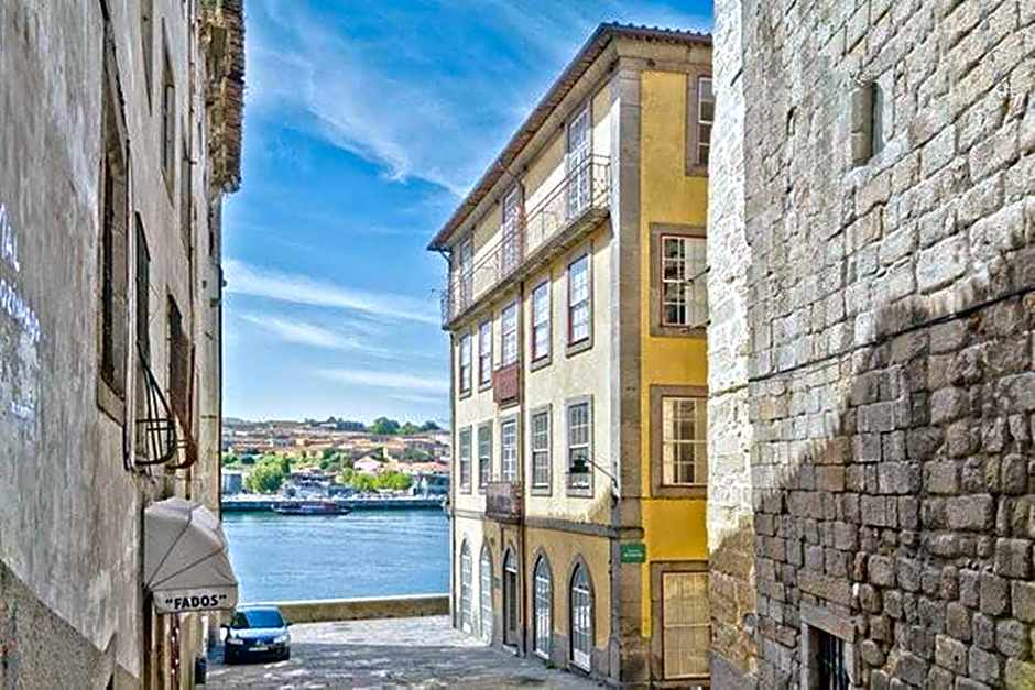 Oporto Home - River Front