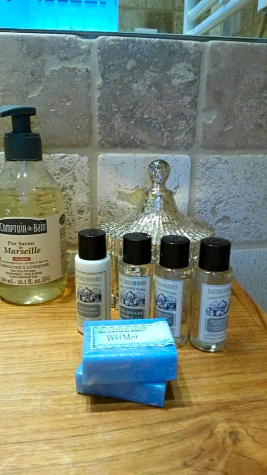 Jolie petite suite Côte d'Azur.