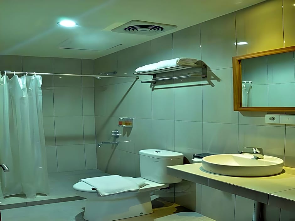 Tanjung Karang Hotel