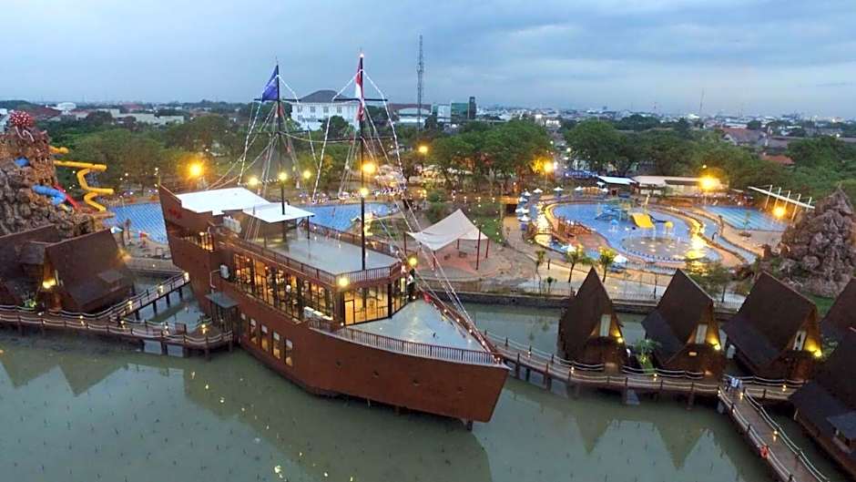 Cirebon Waterland and Seaview Cottage – Cirebon, ID
