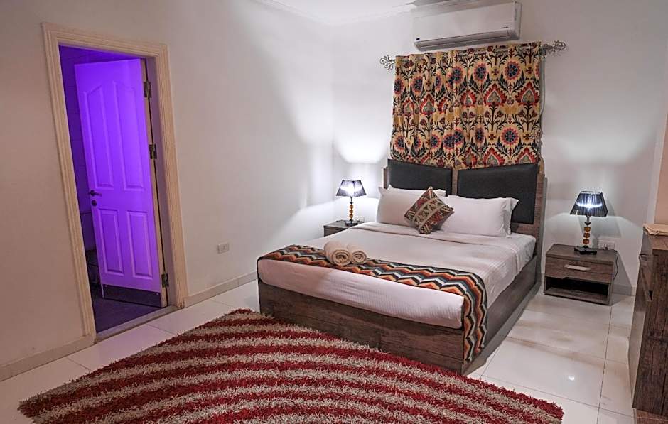 Pyramids Gem Plaza Hotel