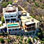 Casa Roni by Xeno - 5 Bedroom Luxury Villa with Ocean View