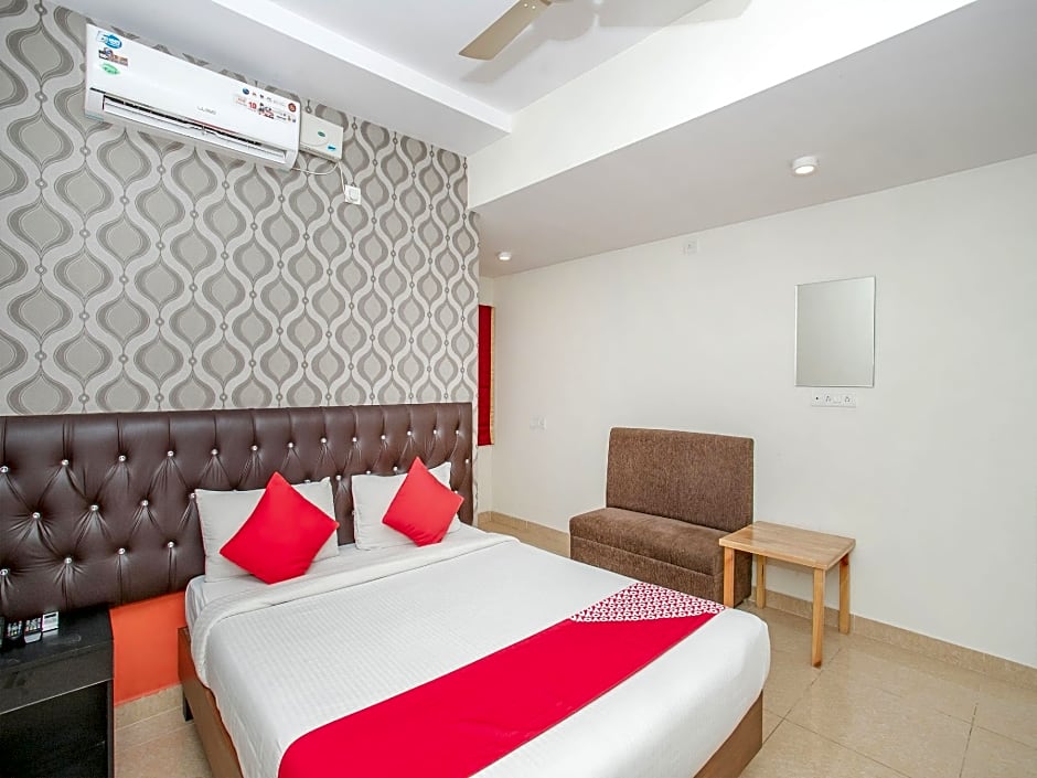 OYO 7846 Hotel The Prince Gardenia