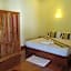 Villa Somphong