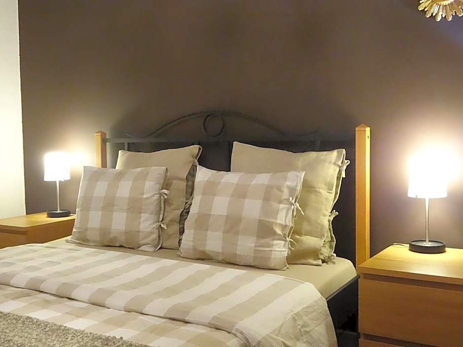 B&B Welcome To My Place