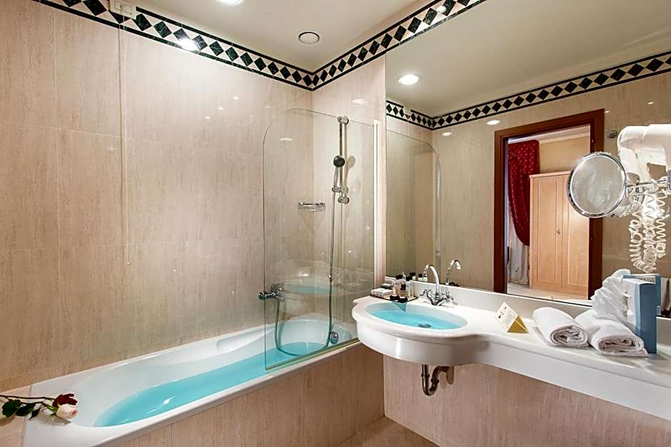 Hotel De Londres