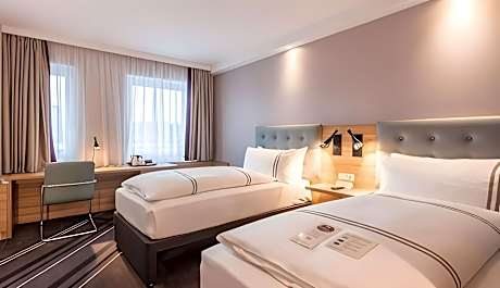 Double Room for Single Use