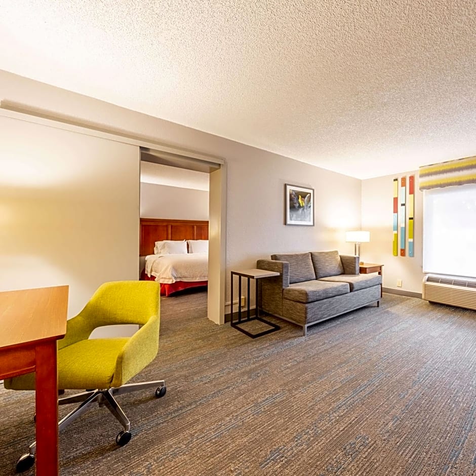 Hampton Inn By Hilton Gainesville