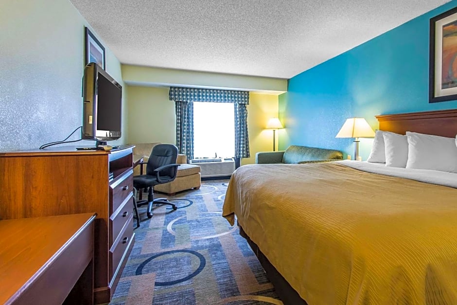 Quality Inn & Suites Memphis East