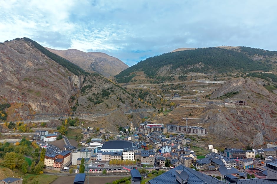 La Serrera Apartamentos