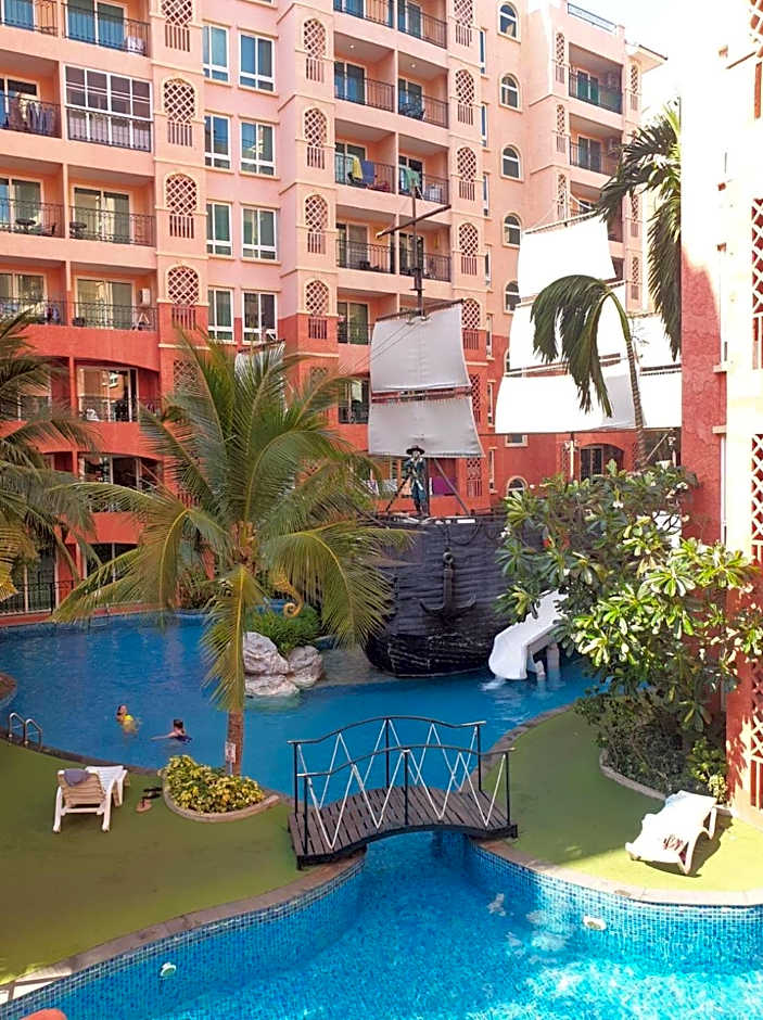 Seven Seas Pattaya by nty