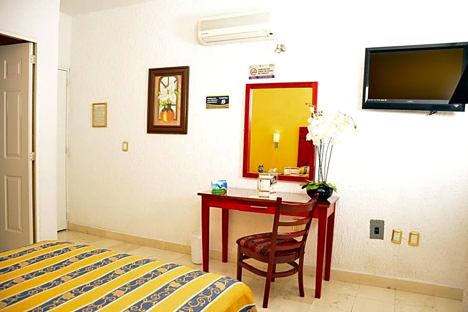 Hotel Paradise Inn