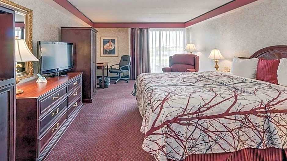 Best Western Plus Portsmouth Hotel and Suites