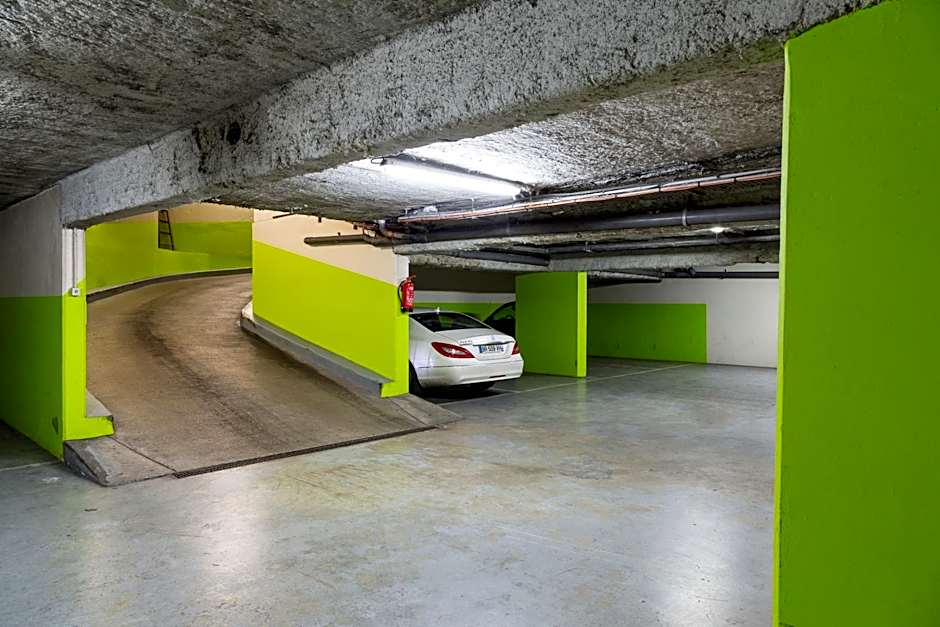 Hotel Paris Louis Blanc