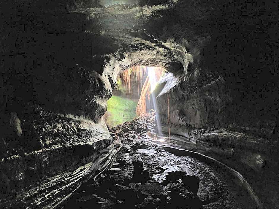 The Inn at Kulaniapia Falls