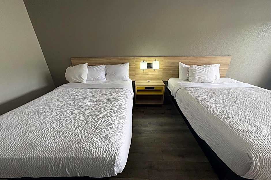 Days Inn by Wyndham Ruther Glen Kings Dominion Area