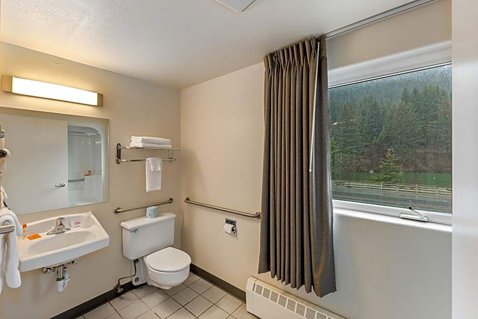 Breeze Inn Motel