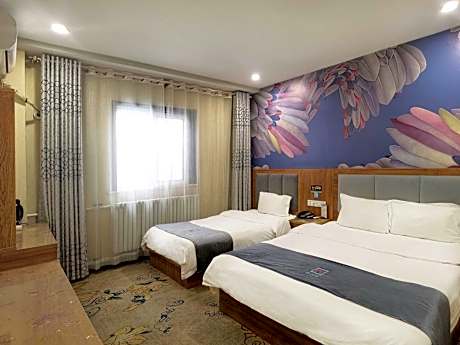 PAI Hotel Chengde Pingquan Central Square