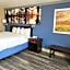 Days Inn by Wyndham Rosenberg