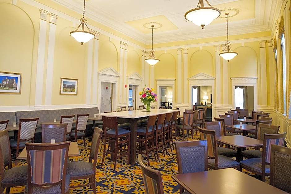 Hampton Inn By Hilton & Suites Providence