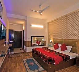 Hotel Sitara International