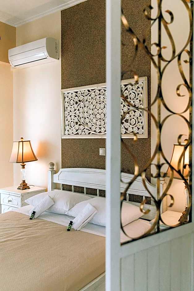 Ammos Boutique Hotel