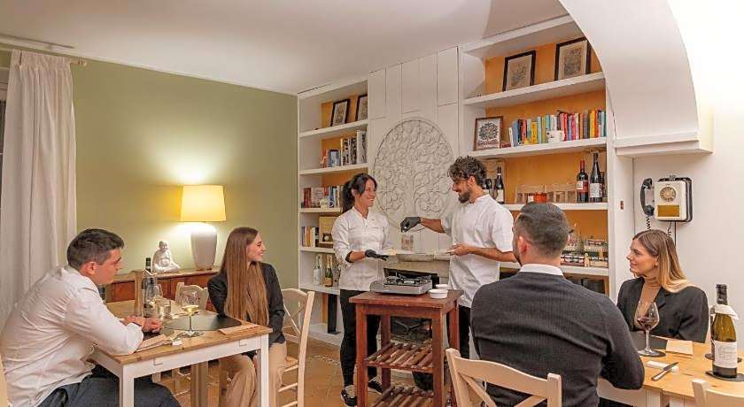 Villa LeMarche b&b